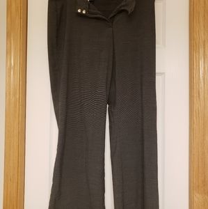 Worthington Curvy Fit Sz 10 Black and White Plaid Trouser